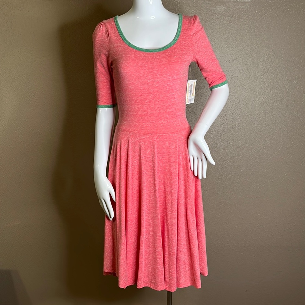 -NWT- LulaRoe Nicole Ringer Jersey Dress